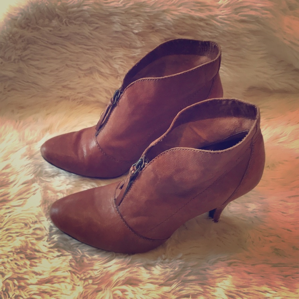 Nine West heel booties